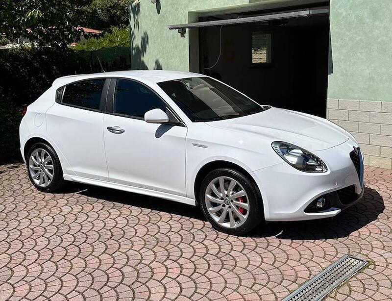 Alfa Romeo Giulietta 1.4 Turbo Sport 120cv del 2018 usata a Monte Colombo